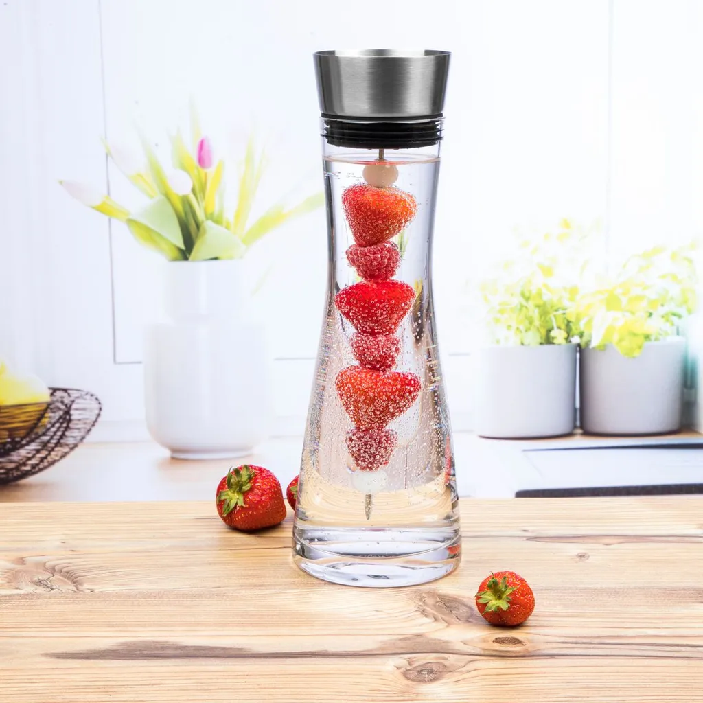 Wasserkaraffe Glas 1 L Mit Früchtespieß Edelstahl Ausguss 6 Wasserkaraffe Glas 1 L Mit Früchtespieß Edelstahl Ausguss – Bild 6