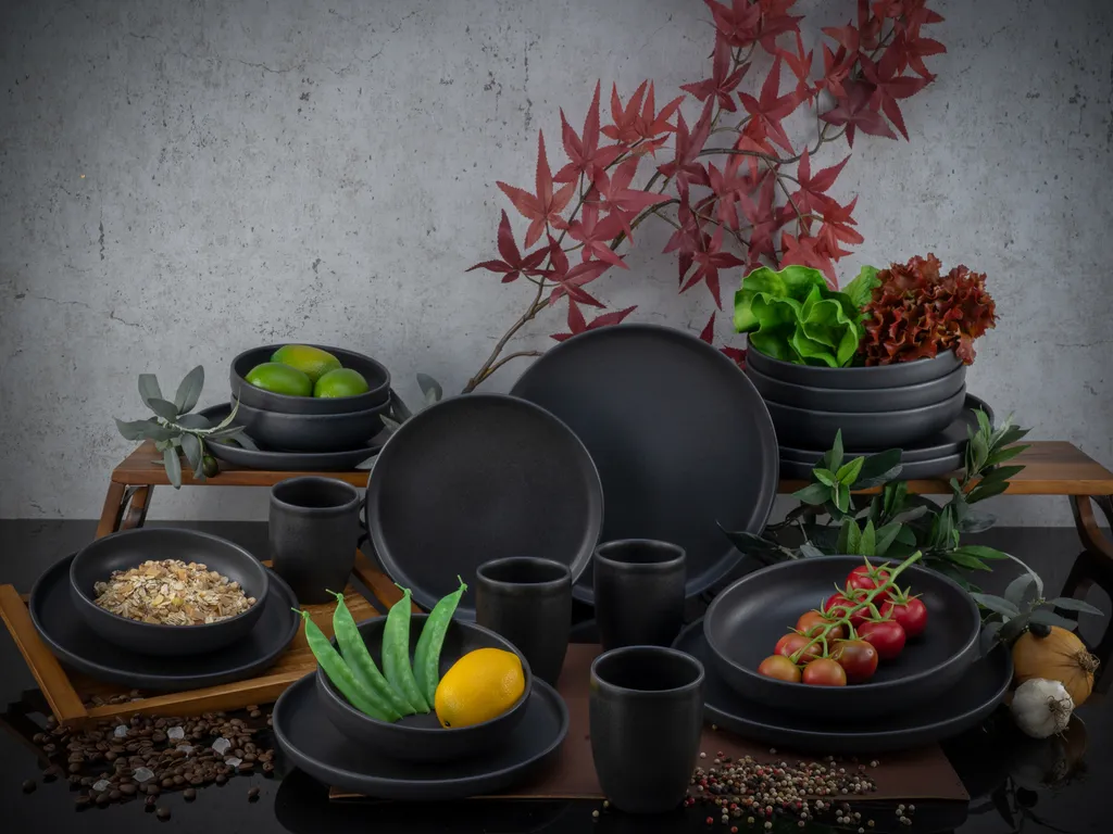 CreaTable 22978 Kombiservice Uno BLACK Für 4 Personen, Steinzeug, Schwarz (1 Set, 16-teilig) 5 CreaTable 22978 Kombiservice Uno BLACK Für 4 Personen, Steinzeug, Schwarz (1 Set, 16-teilig) – Bild 5