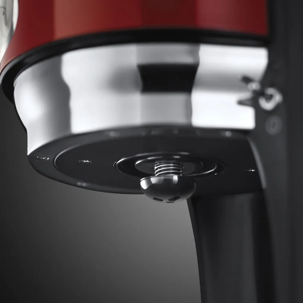Russell Hobbs 21700-56 Retro Ribbon Red Kaffeemaschine 3 Russell Hobbs 21700-56 Retro Ribbon Red Kaffeemaschine – Bild 3