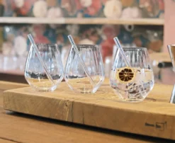 Nachtmann Tastes Good Vorteilsset 4 Gin Tonic Gläser + 4 Glastrinkhalme + Reinigungsbürste -Küche Produkt Geschäft 81c4ab06a0b17f1c41ee75799124286c