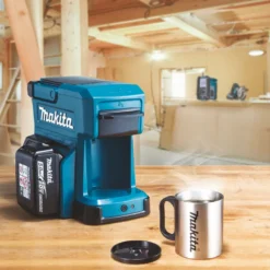 Makita Akku / Netz Tragbare Mobile Kaffeemaschine Caffee DCM501Z 18V 230V -Küche Produkt Geschäft 8c50386c3ed475ba1049c1620359fee6