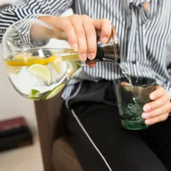 Relaxdays Glaskaraffe 1,5 Liter Bauchig 12 Relaxdays Glaskaraffe 1,5 Liter Bauchig -Küche Produkt Geschäft 9742ab88c7148edf41c99e367a828c4c