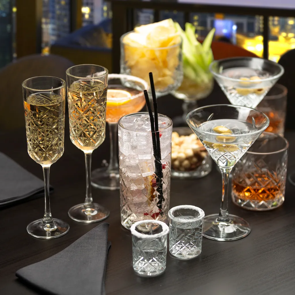 Pasabahce 440356 Timeless Sektglas, Sektkelch, 175ml, Glas, Transparent, 4 Stück 13 Pasabahce 440356 Timeless Sektglas, Sektkelch, 175ml, Glas, Transparent, 4 Stück – Bild 13